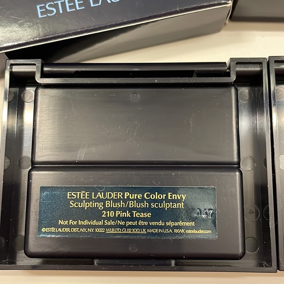 💖Estee Lauder Limited Edition luminizer/Blush💖 - Picture 5 of 5